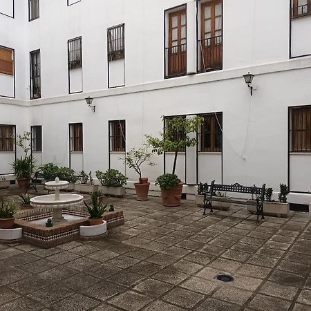 Apartamento Puerta Real Sevilla Buitenkant foto